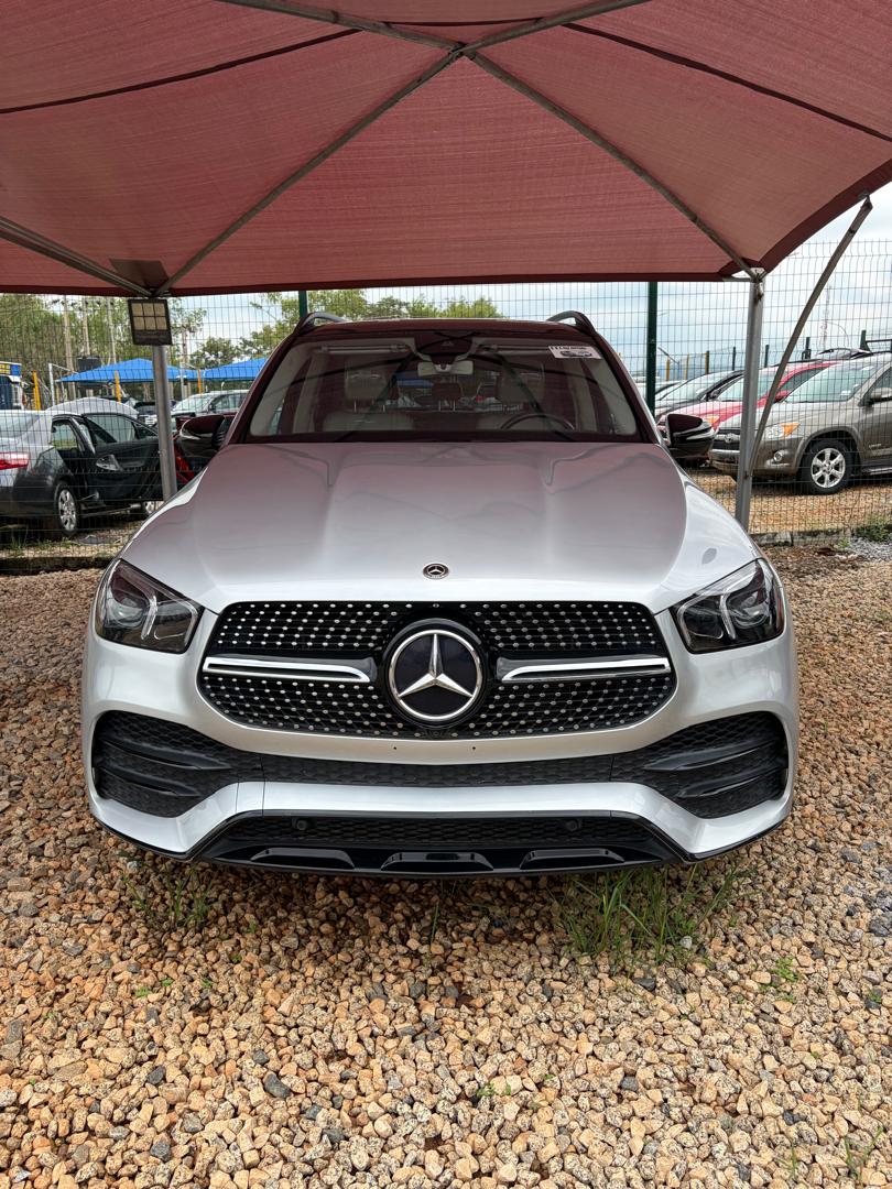 Mercedes-Benz GLE Exterior